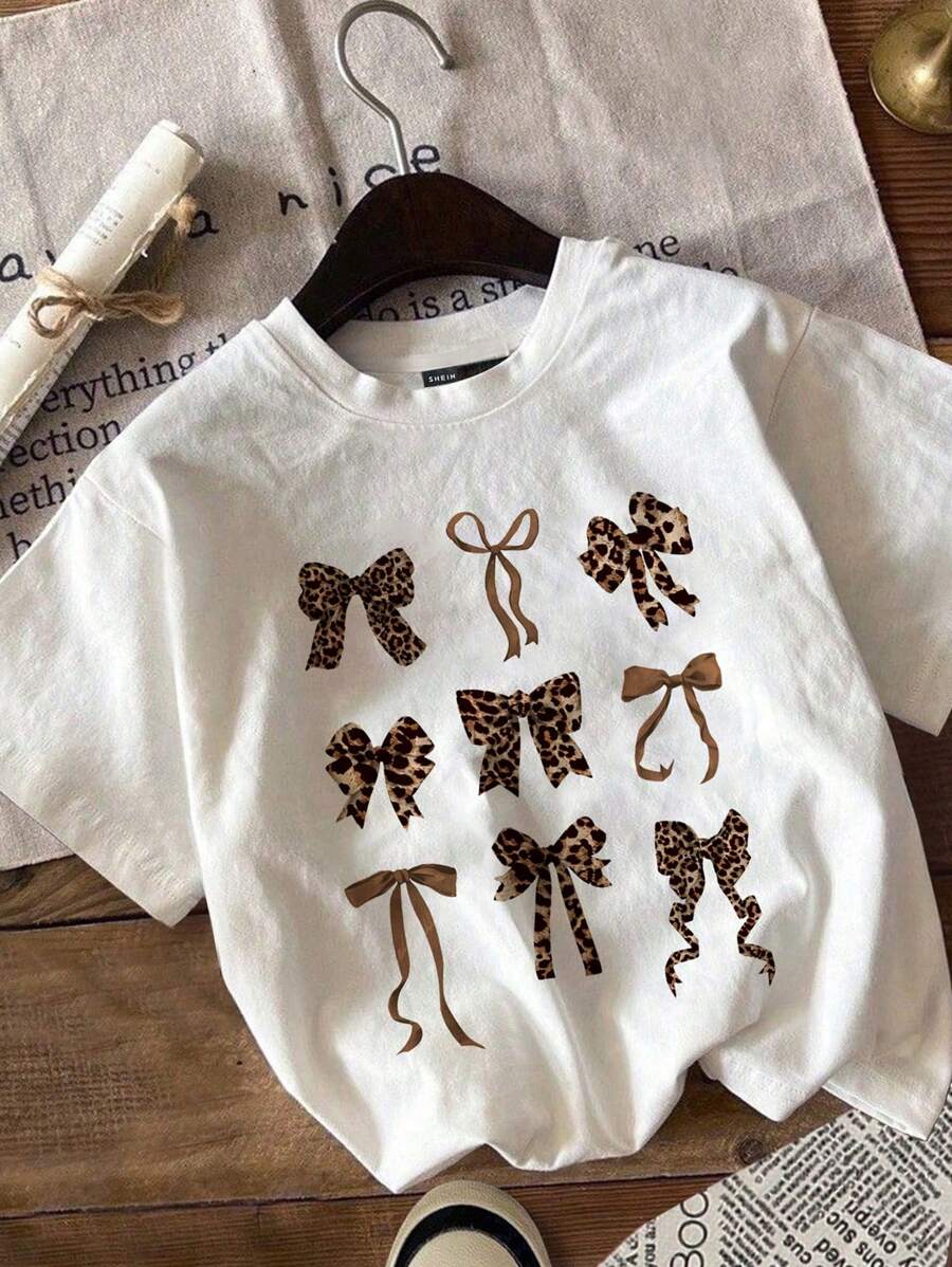 Tween Girls' Minimalist Short Sleeve Crew Neck T-Shirt, Lightweight Casual Summer Top for School, Play, and Everyday Wear