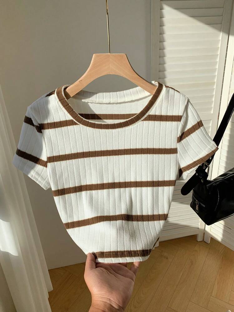 Women's Ribbed Crew Neck T-Shirt, Minimalist Casual Short Sleeve Top for Everyday Summer Outfits