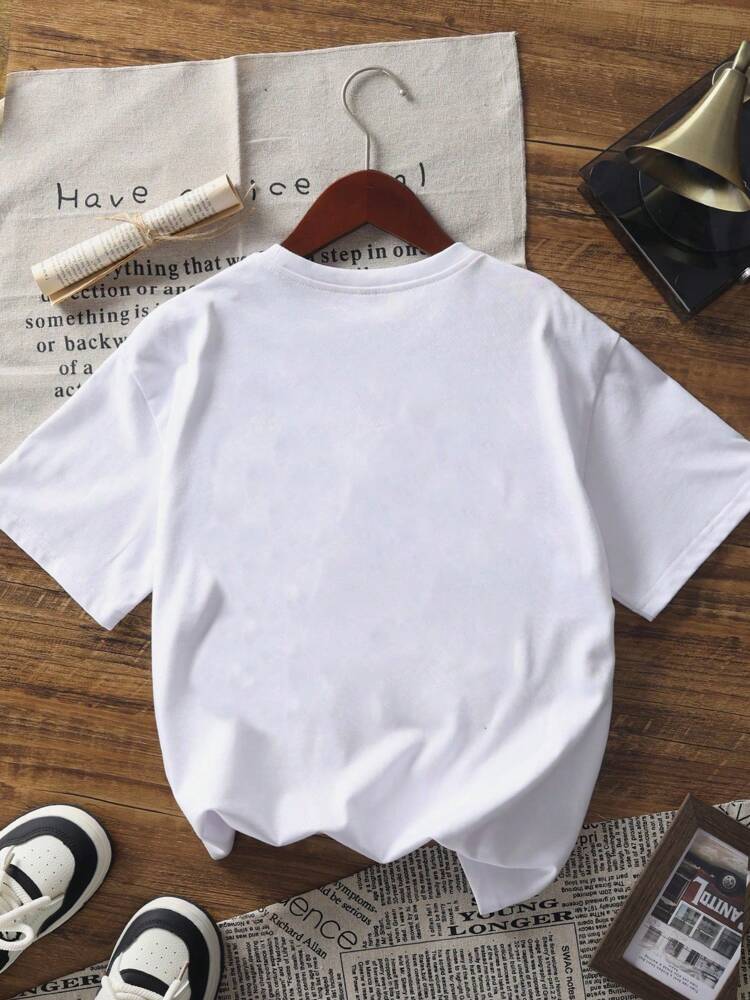 1pc Girls' Strawberry Print Short Sleeve T-Shirt, Soft and Comfortable Summer Top for Students and Tweens, Cute Casual Fashion Tee for Everyday Wear