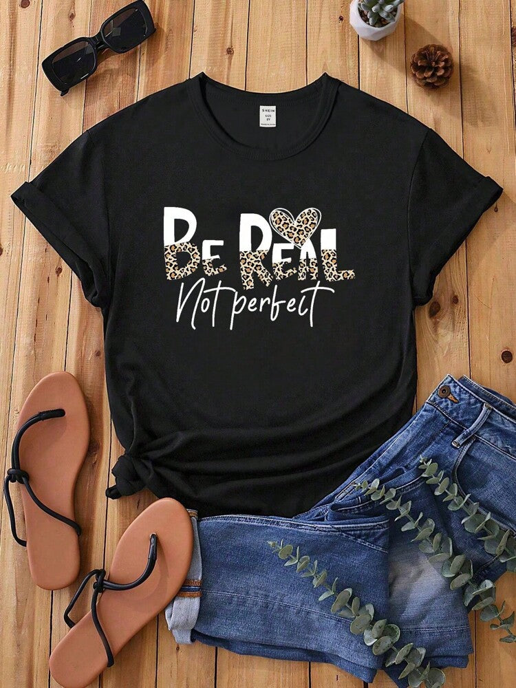 Tween Girls' Letter Print Short Sleeve T-Shirt, Soft Round Neck Casual Summer Top for School, Campus, and Everyday Wear – Trendy Graphic Tee Style Hit