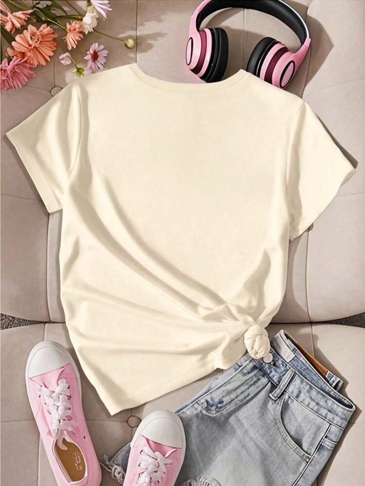 Tween Girls' Minimalist Cat Graphic Short Sleeve T-Shirt, Soft Casual Round Neck Summer Top for School, Campus, and Everyday Wear