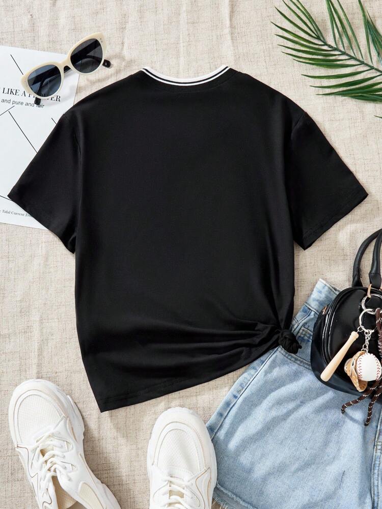Tween Girls' V-Neck Los Angeles Graphic T-Shirt, Short Sleeve Casual Summer Top for Everyday Wear
