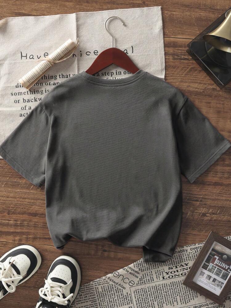 Cute Graphic Print Short Sleeve T-Shirts for Tween Girls, Soft and Stylish Summer Tops for Young Students, Perfect Casual Wear for School and Everyday Outfits
